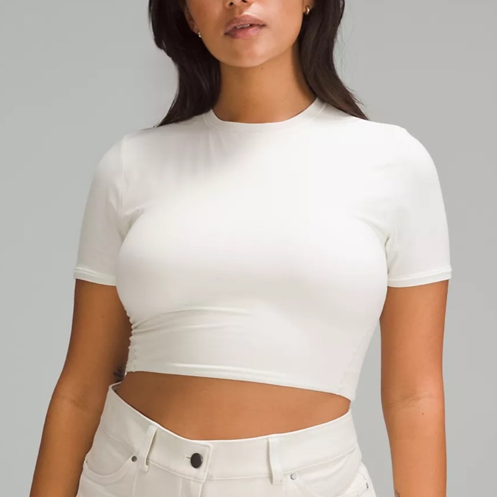 Lululemon Wundermost Ultra-Soft Nulu Crewneck Cropped T-Shirt in Bone